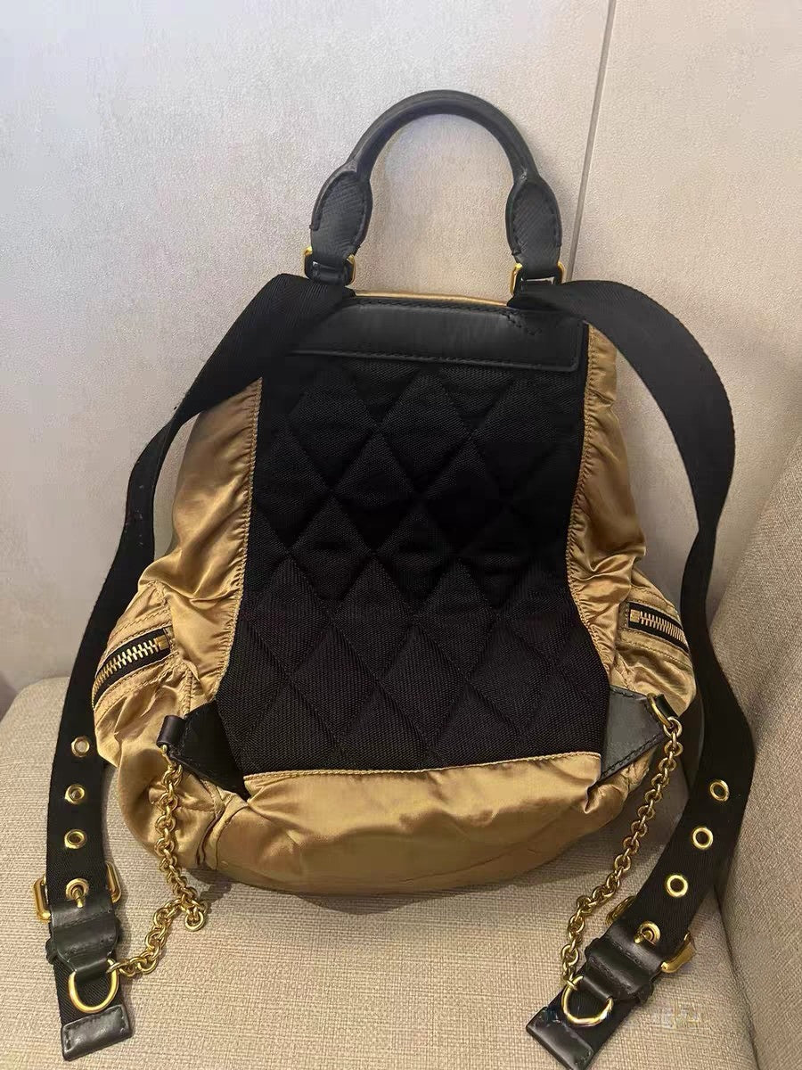 Louis Vuitton Croissant MM Monogram Canvas Shoulder Bag