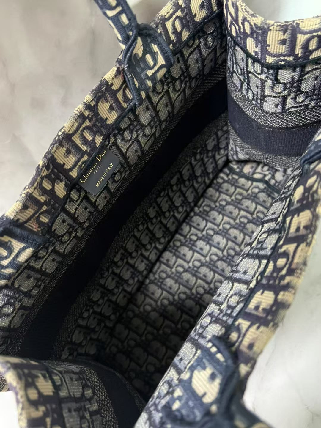 Christian Dior Book Tote Large Beige & Navy Dior Oblique Jacquard Tote Bag