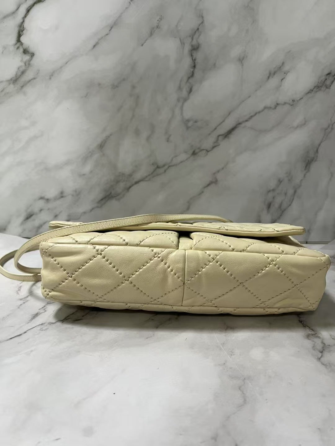 Chanel Airport Double Pocket White Quilted Calfskin Shoulder Bag