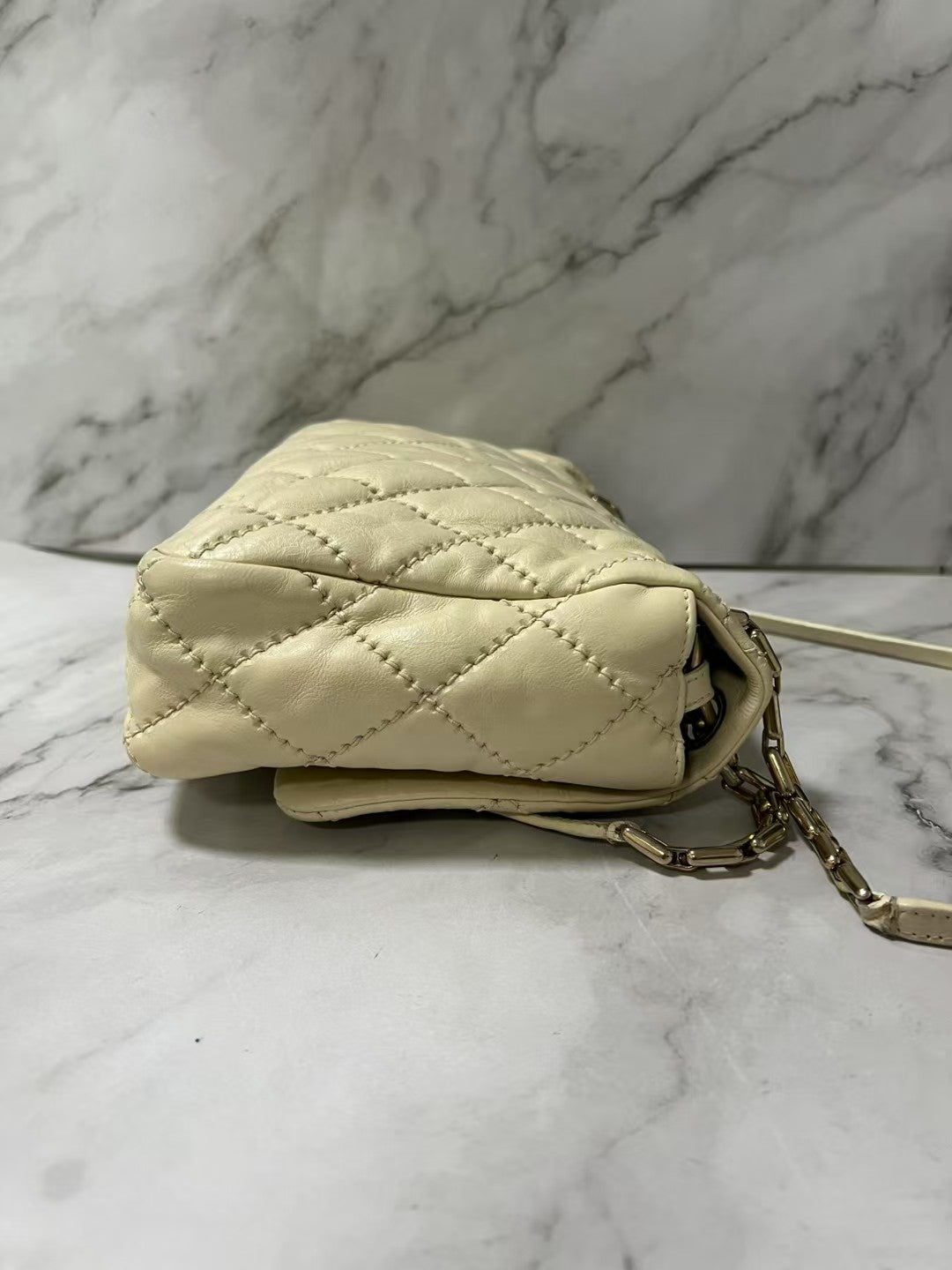 Chanel Airport Double Pocket White Quilted Calfskin Shoulder Bag