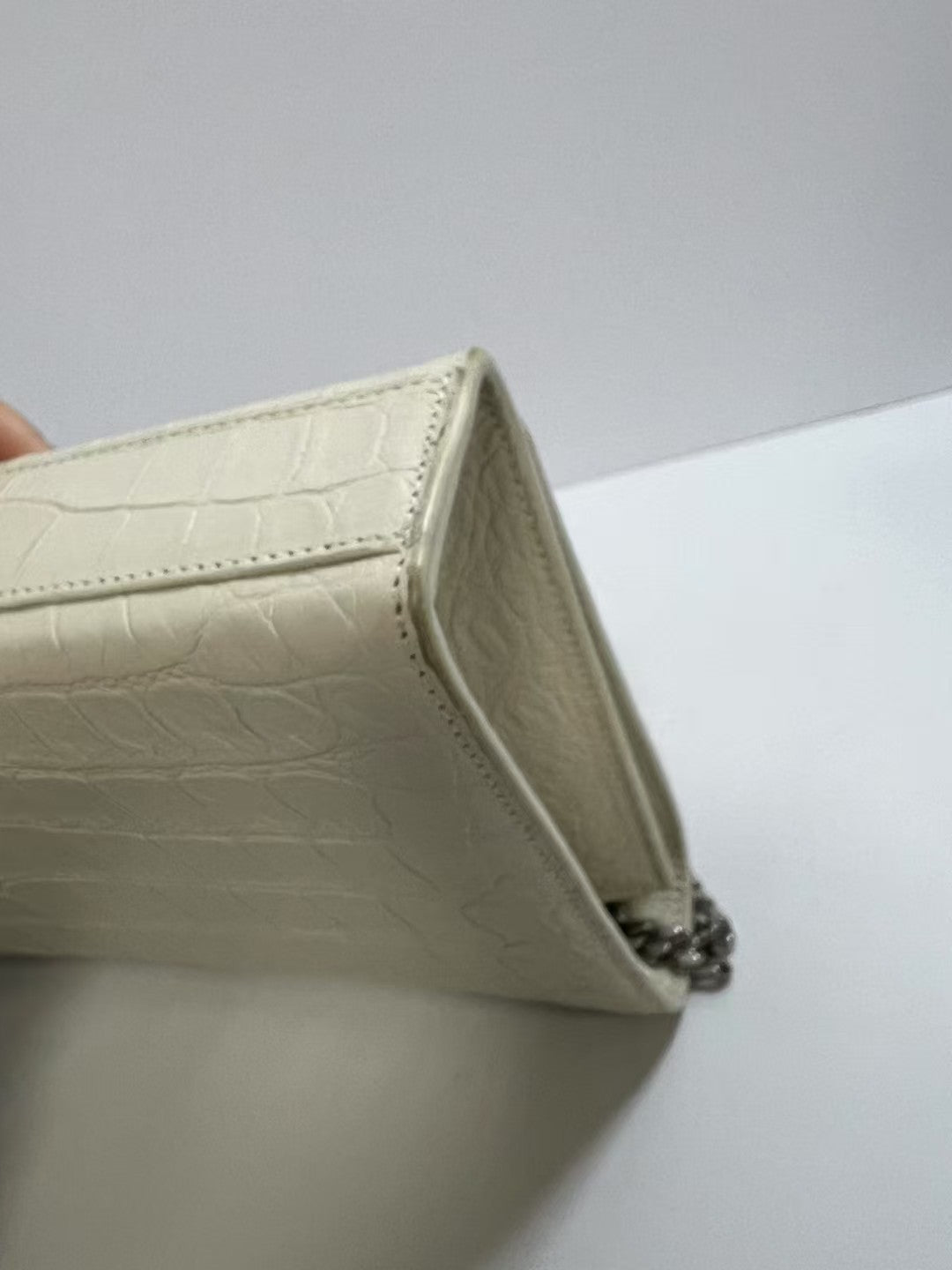 Saint Laurent Kate Cream Crocodile-Embossed Leather Tassel Chain Bag