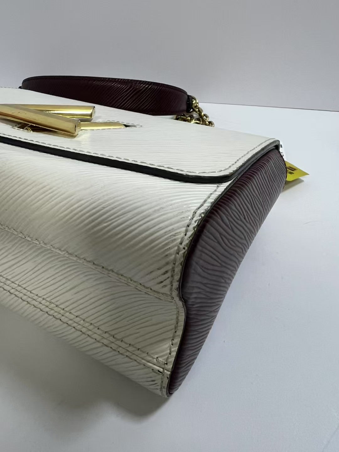 Louis Vuitton Twist MM White & Burgundy Epi Leather Chain Bag