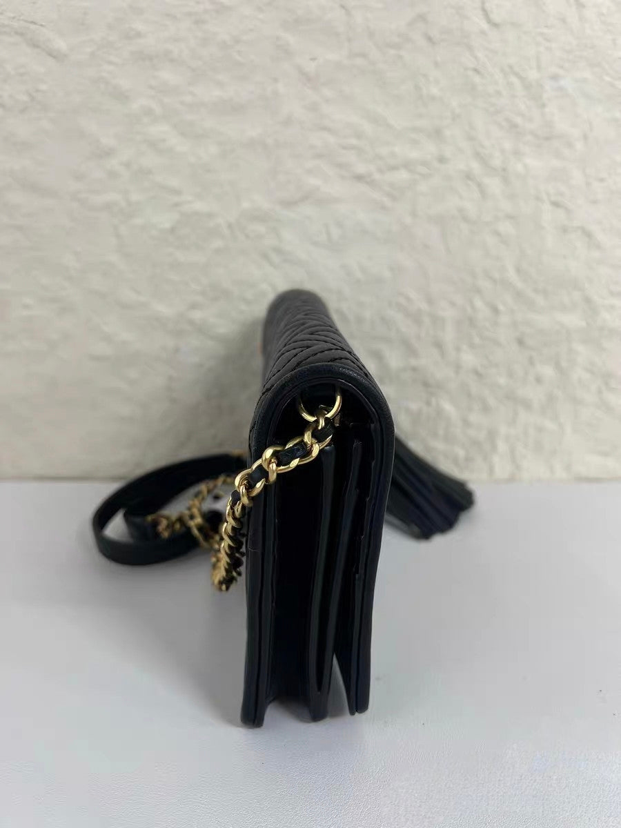 Tory Burch Fleming Black Leather Wallet-on-Chain Crossbody Bag