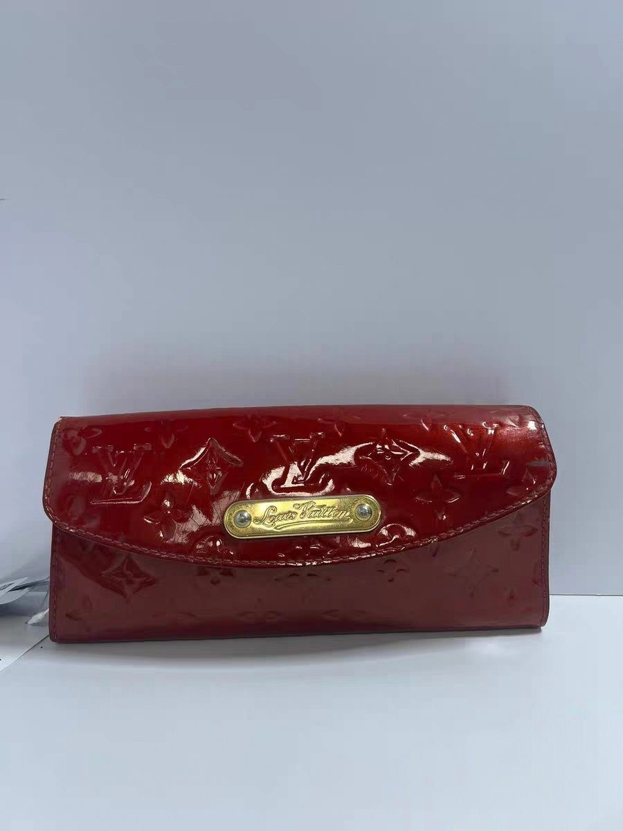 Louis Vuitton Sunset Boulevard Monogram Vernis clutch Shoulder Bag