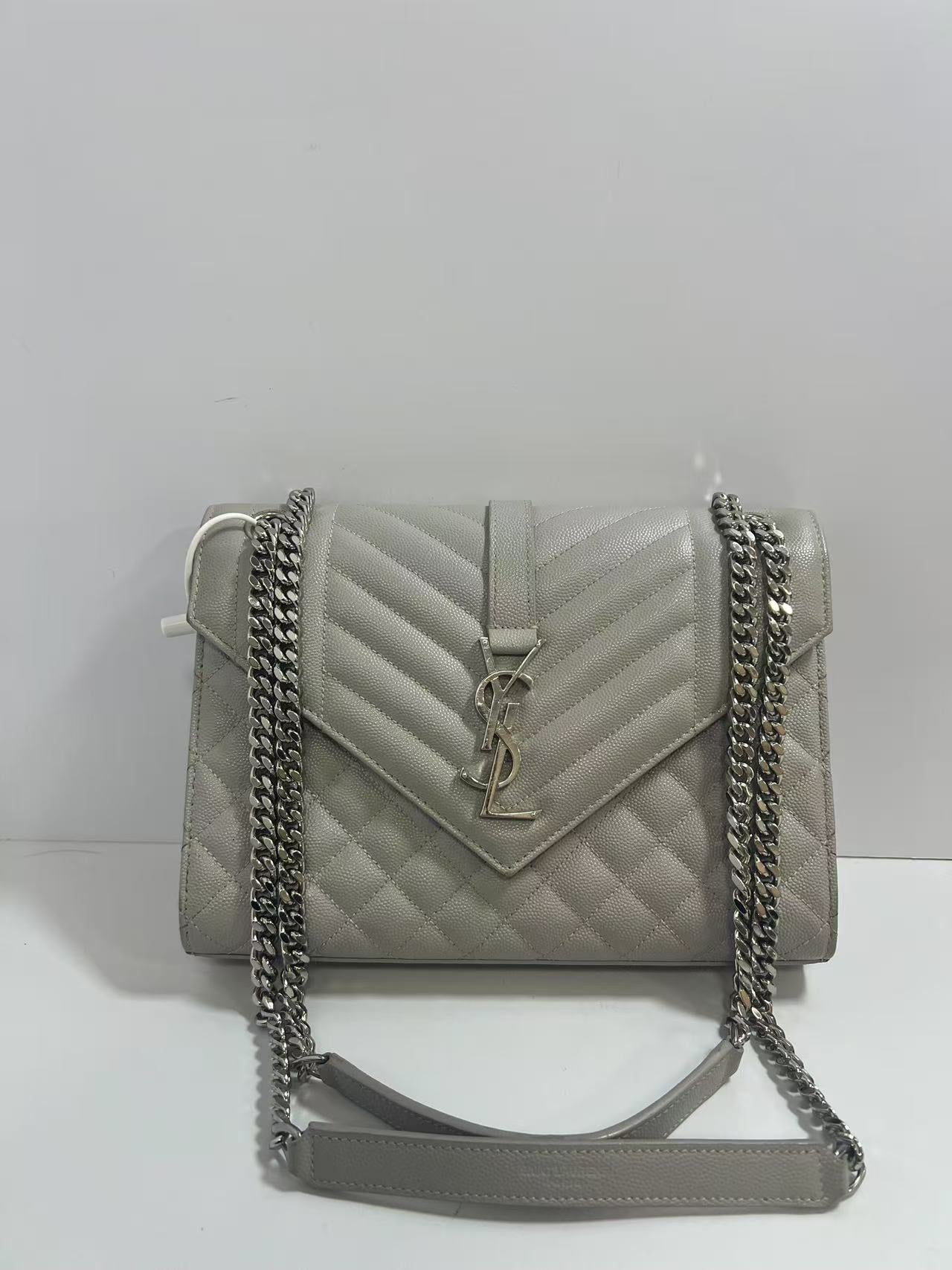 Saint Laurent Envelope Medium Grey Chevron-Quilted Grained Leather Shoulder Bag