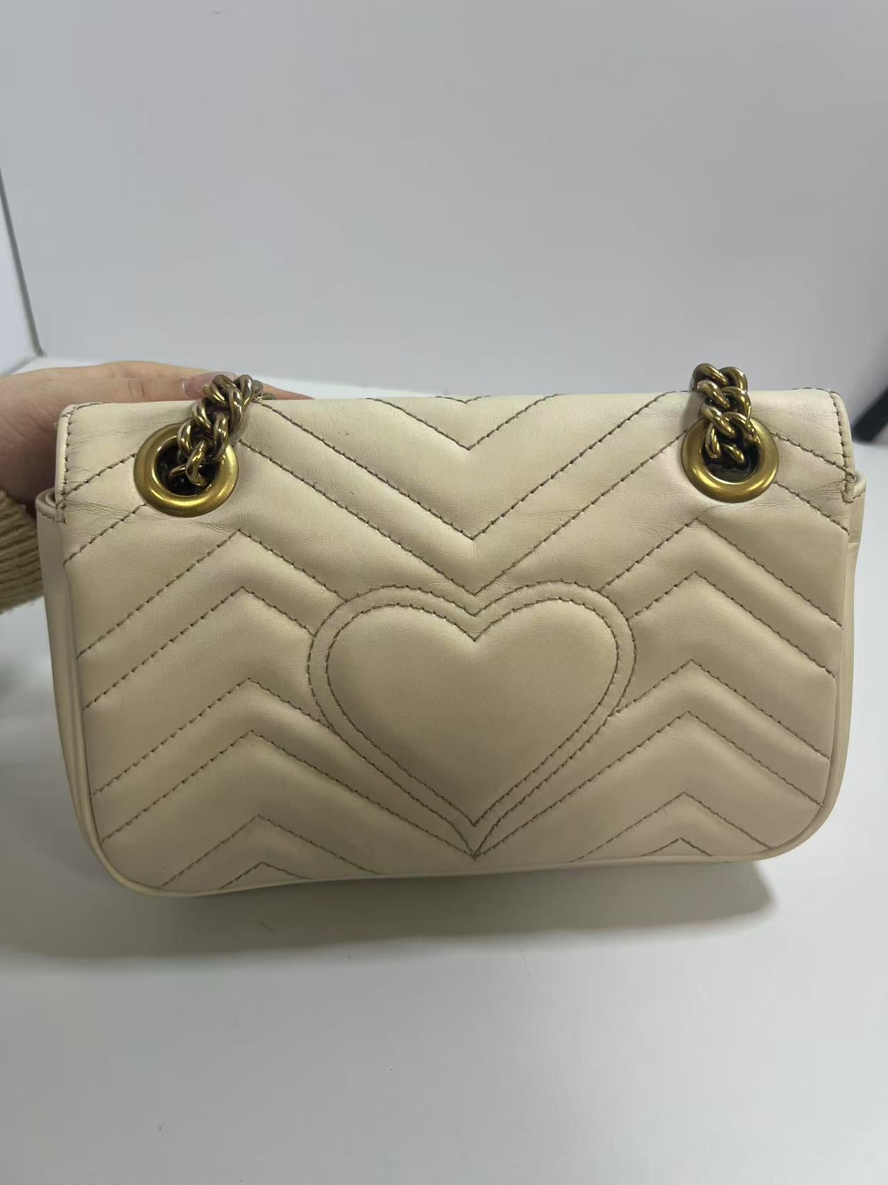 Gucci GG Marmont White Chevron-Quilted Leather Shoulder Bag