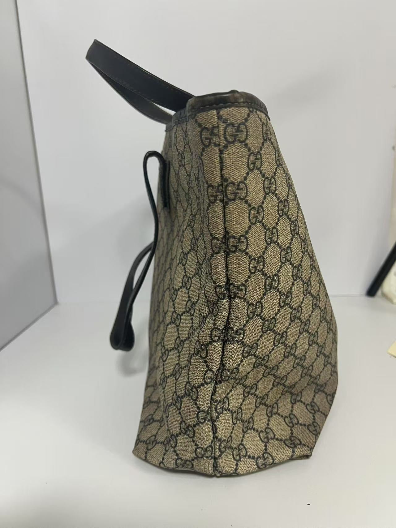 Gucci Beige GG Supreme Canvas Large Tote Bag