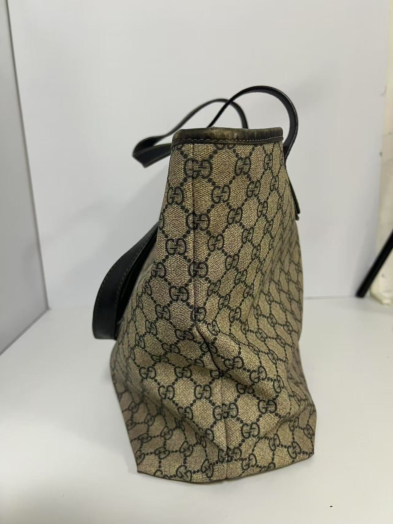 Gucci Beige GG Supreme Canvas Large Tote Bag