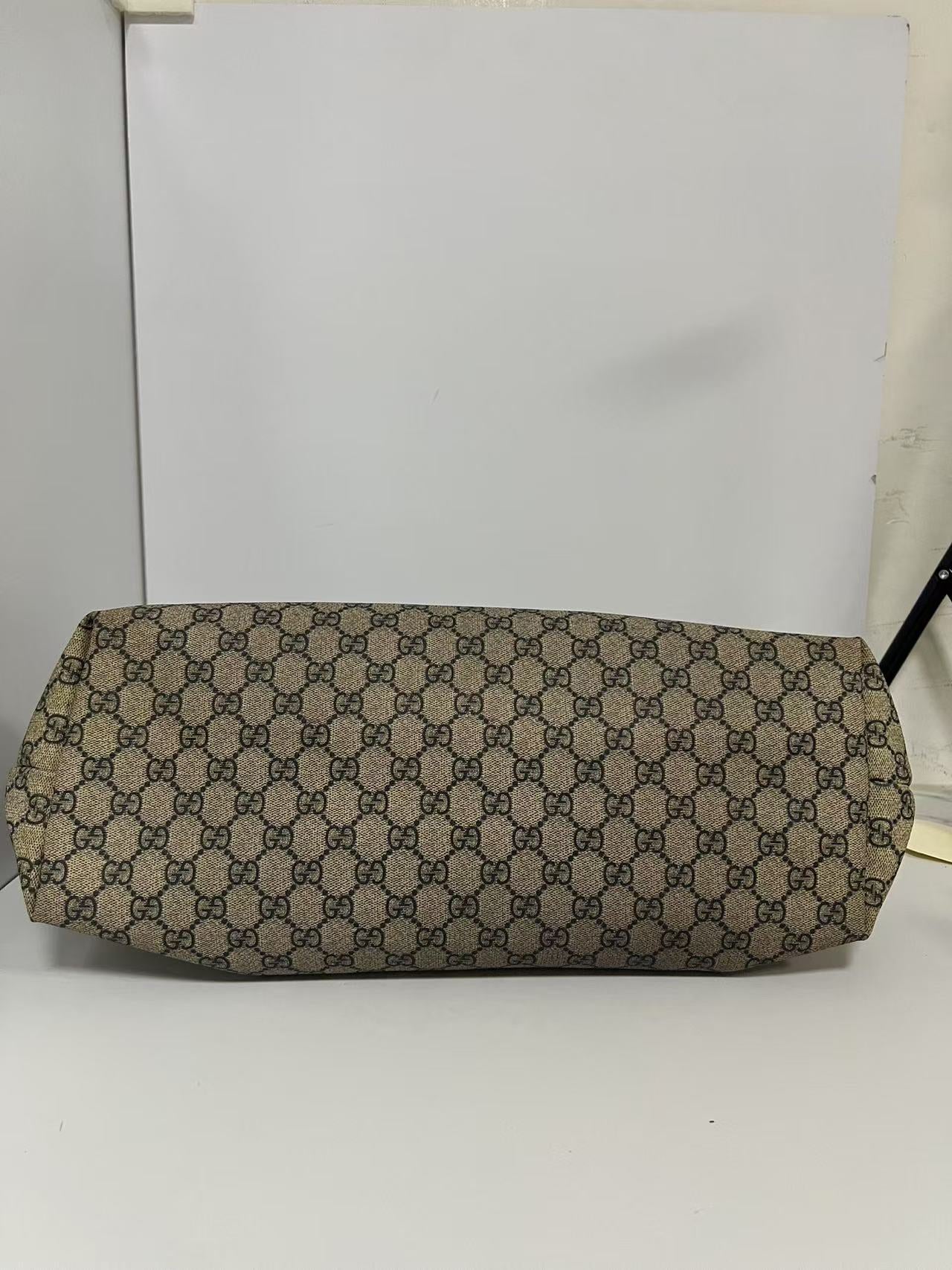 Gucci Beige GG Supreme Canvas Large Tote Bag