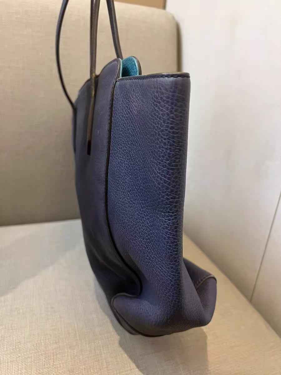 Gucci Small Swing Tote Black Leather Shoulder Bag