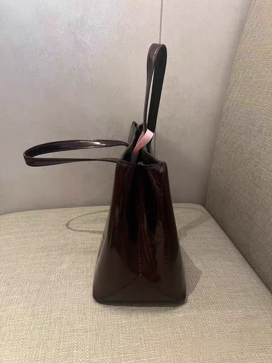 Louis Vuitton Amarante Monogram Vernis Tote Bag