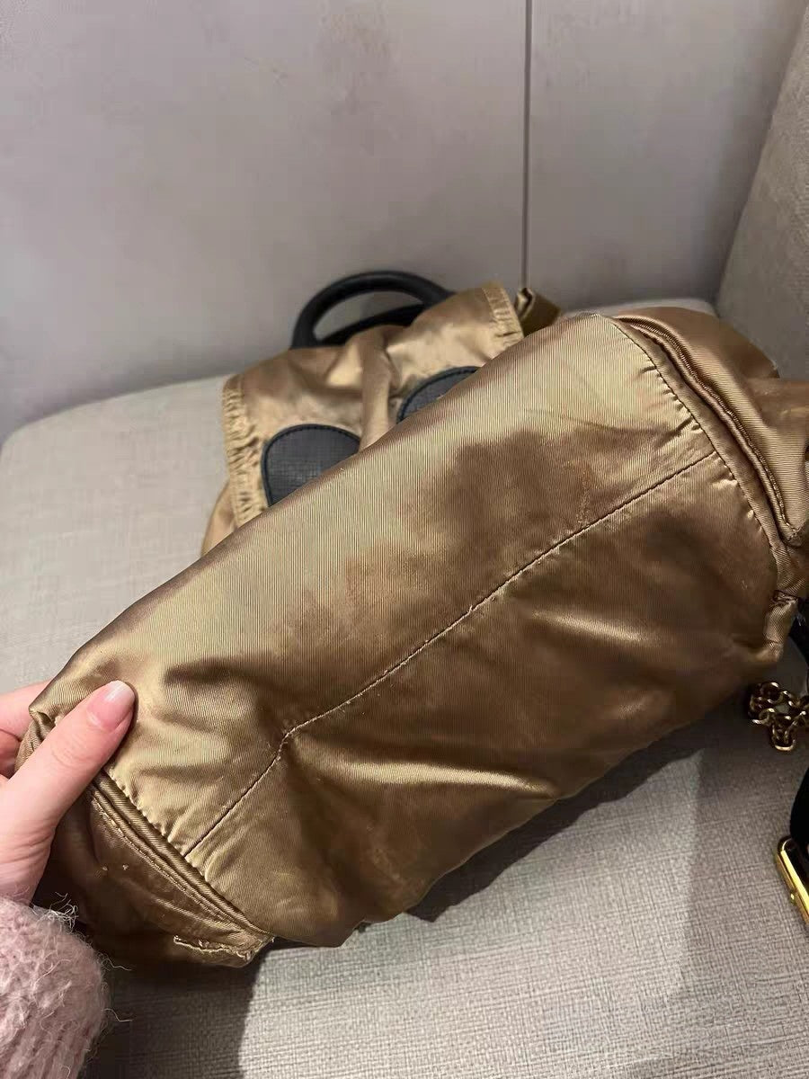 Louis Vuitton Croissant MM Monogram Canvas Shoulder Bag