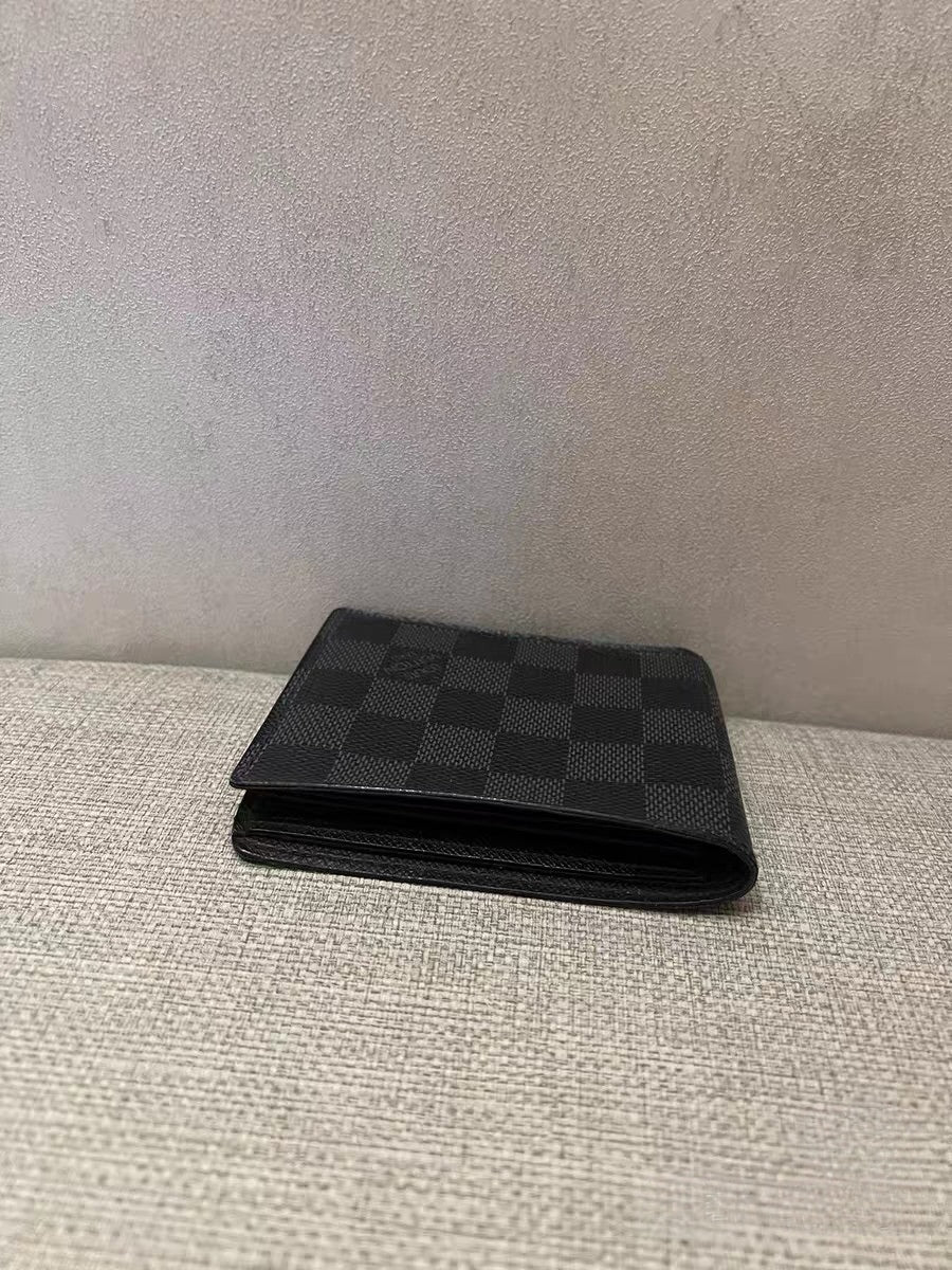 Louis Vuitton Multiple Wallet Damier Graphite Canvas Bifold Wallet