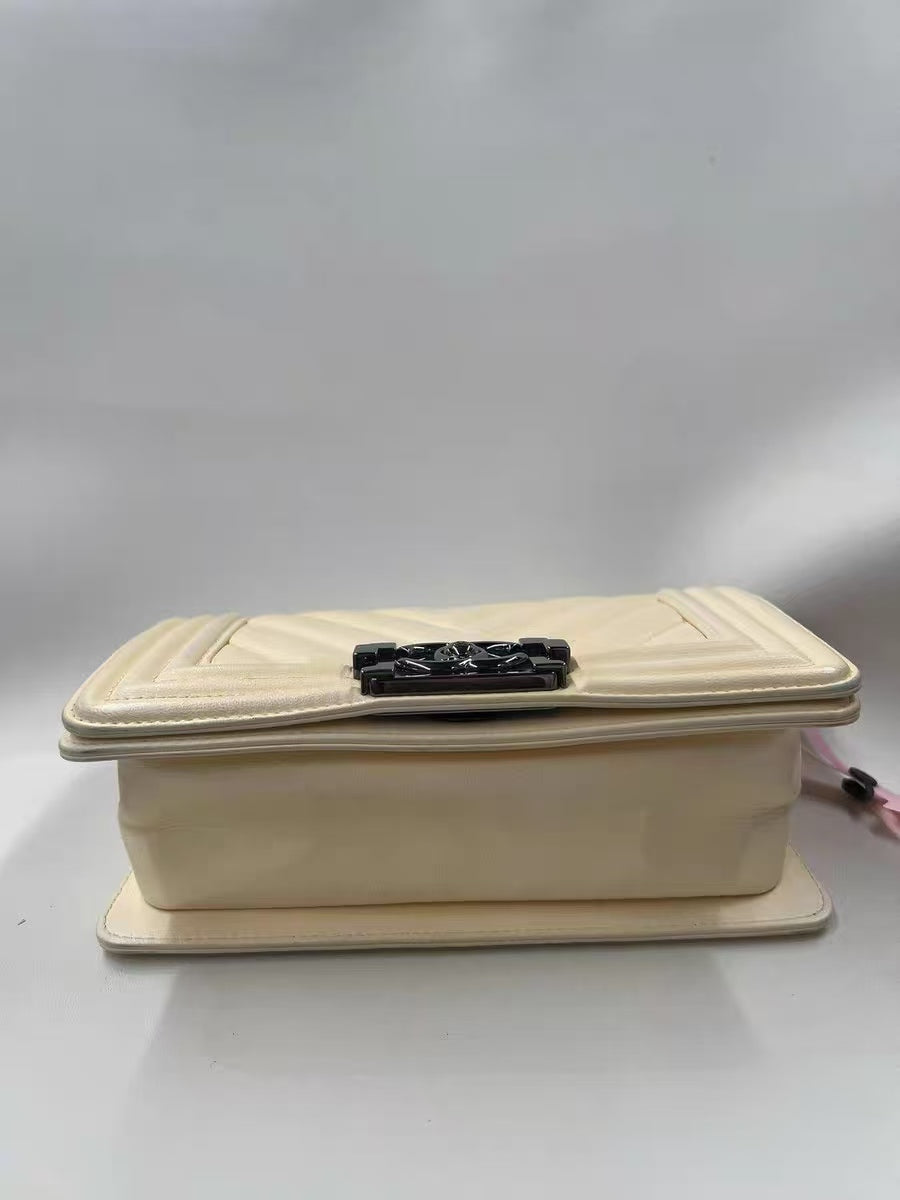Chanel Boy Small Chevron Beige Leather Shoulder Bag