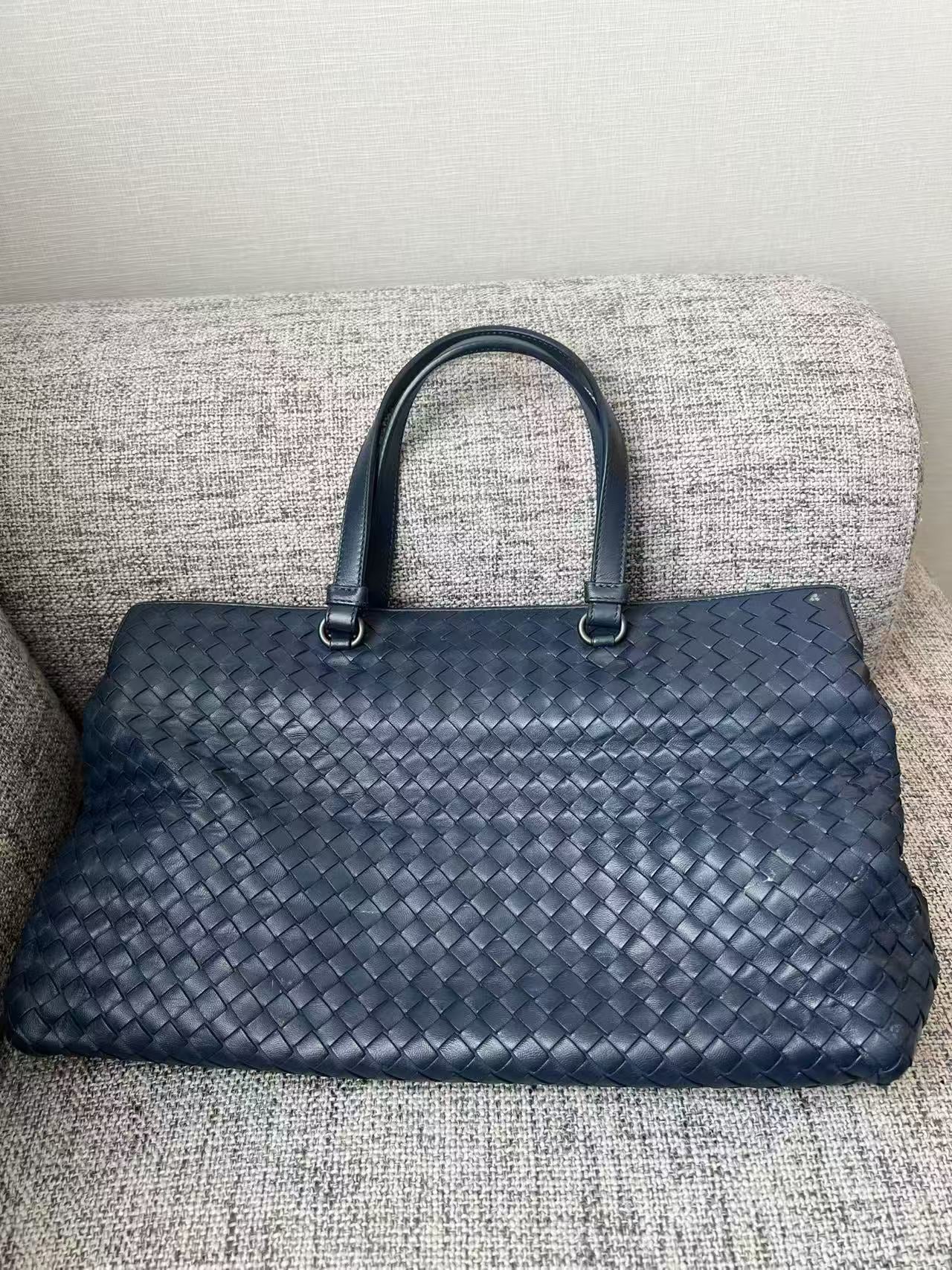 Bottega Veneta Large Intreccio Woven Leather Tote Bag