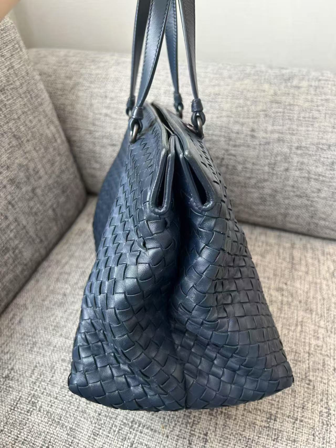 Bottega Veneta Large Intreccio Woven Leather Tote Bag
