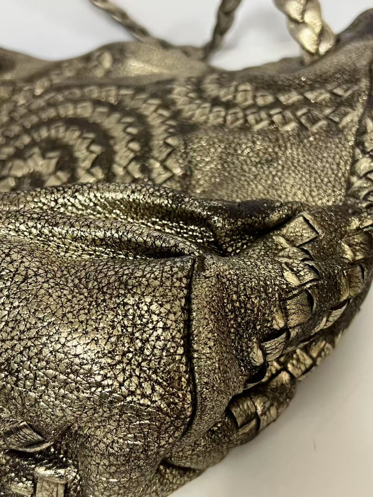 Bottega Veneta Medium Intreccio Woven Metallic Gold Leather Hobo Bag